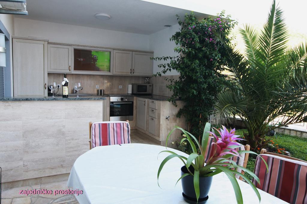 Montelux Apartments Budva Værelse billede